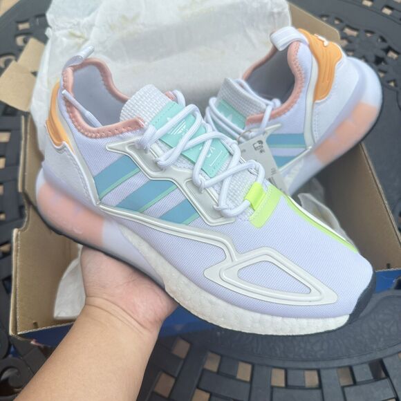HYKE、s adidas | Shoes | Adidas Zx 2k Boost White Hazy Sky Pink